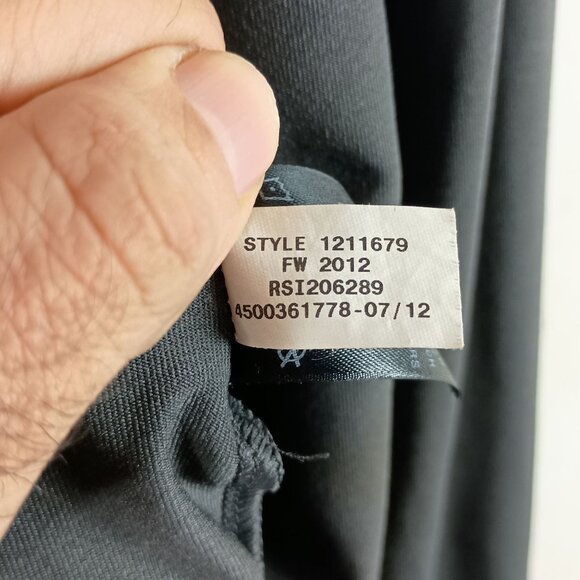 Under Armour AllSeasonGear Semifitted Jacket Womens M FullZip Pockets Athleisure - Picture 12 of 12